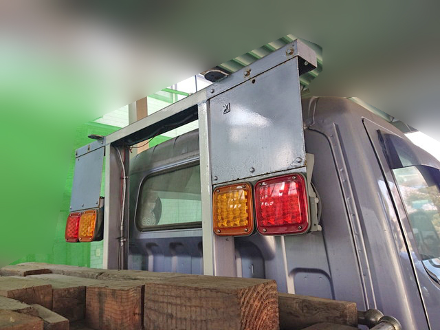三菱ふそうキャンターレッカー車小型（2t・3t）[写真05]
