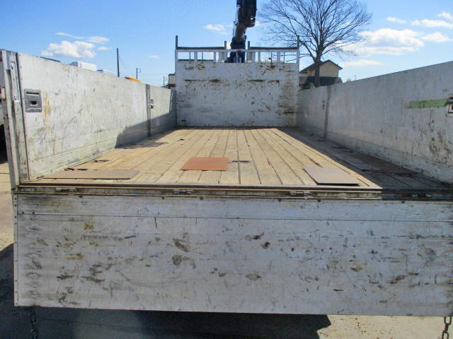 日野レンジャークレーン3段中型（4t）[写真13]