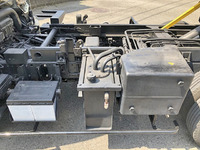 いすゞエルフパッカー車（塵芥車）小型（2t・3t）[写真25]