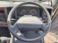 いすゞエルフパッカー車（塵芥車）小型（2t・3t）[写真37]