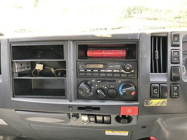 いすゞエルフパッカー車（塵芥車）小型（2t・3t）[写真38]