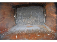 日野デュトロパッカー車（塵芥車）小型（2t・3t）[写真12]