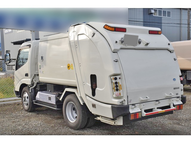日野デュトロパッカー車（塵芥車）小型（2t・3t）[写真02]