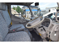 日野デュトロパッカー車（塵芥車）小型（2t・3t）[写真26]