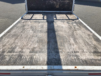 いすゞエルフユニック3段小型（2t・3t）[写真11]