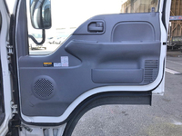 いすゞエルフユニック3段小型（2t・3t）[写真31]