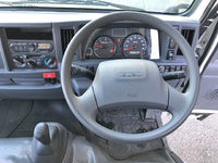 いすゞエルフユニック3段小型（2t・3t）[写真38]