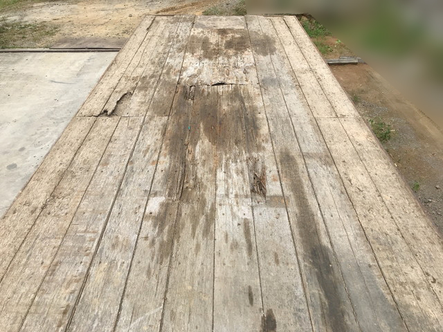 いすゞギガセルフローダー大型（10t）[写真10]