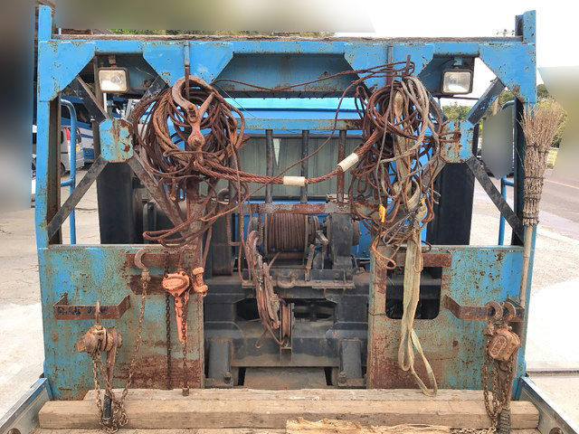 いすゞギガセルフローダー大型（10t）[写真11]