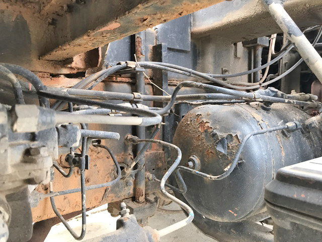 いすゞギガセルフローダー大型（10t）[写真23]