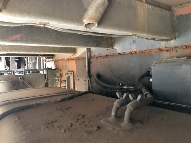 いすゞギガセルフローダー大型（10t）[写真24]