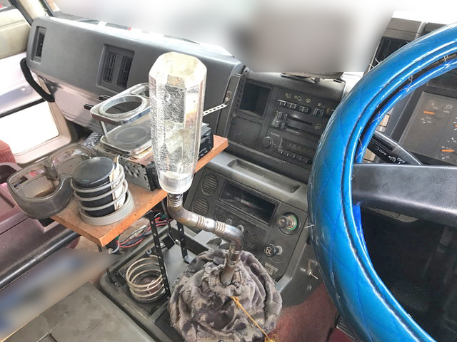 いすゞギガセルフローダー大型（10t）[写真36]