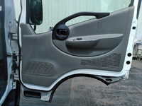 日産アトラス平ボディ小型（2t・3t）[写真27]