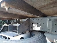 いすゞエルフ平ボディ小型（2t・3t）[写真11]