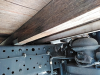 いすゞエルフ平ボディ小型（2t・3t）[写真13]