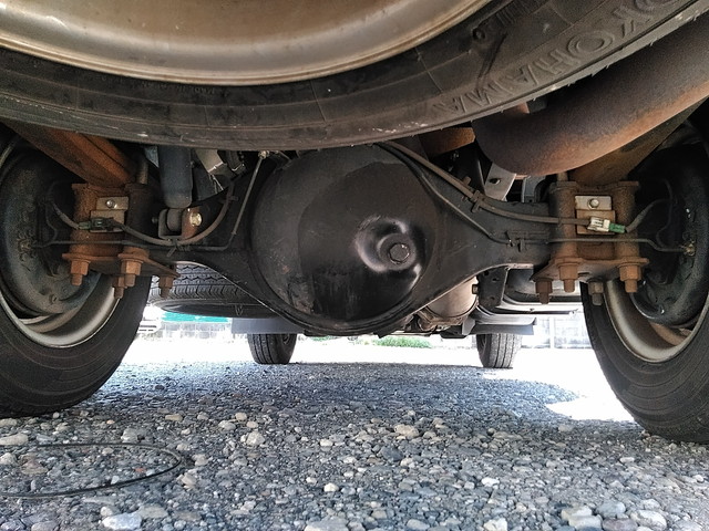 いすゞエルフ平ボディ小型（2t・3t）[写真14]