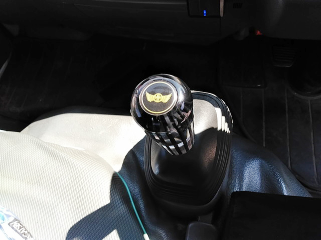 いすゞエルフ平ボディ小型（2t・3t）[写真26]