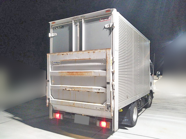 いすゞエルフアルミバン小型（2t・3t）[写真04]