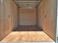 いすゞエルフアルミバン小型（2t・3t）[写真11]