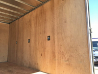 いすゞエルフアルミバン小型（2t・3t）[写真13]