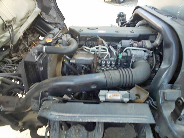 いすゞエルフアルミバン小型（2t・3t）[写真26]