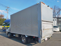 いすゞエルフアルミバン小型（2t・3t）[写真04]