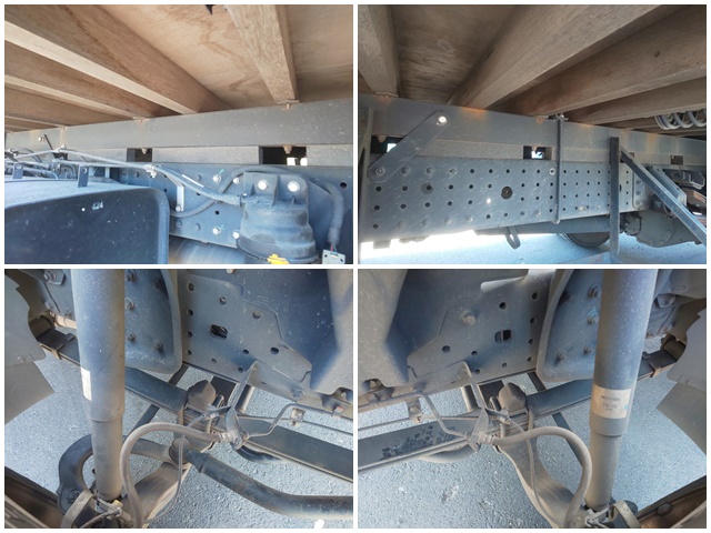 三菱ふそうキャンター平ボディ小型（2t・3t）[写真21]