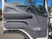 三菱ふそうキャンター平ボディ小型（2t・3t）[写真27]