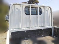 三菱ふそうキャンターガッツ平ボディ小型（2t・3t）[写真14]