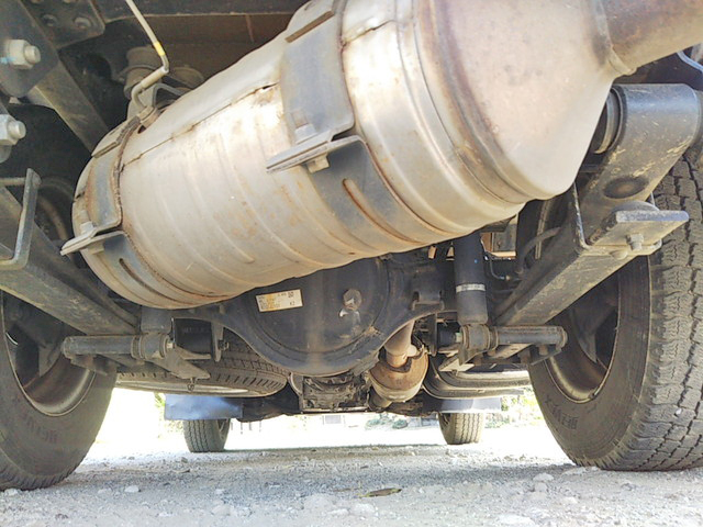 三菱ふそうキャンターガッツ平ボディ小型（2t・3t）[写真25]