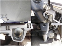 三菱ふそうキャンターガッツ平ボディ小型（2t・3t）[写真37]