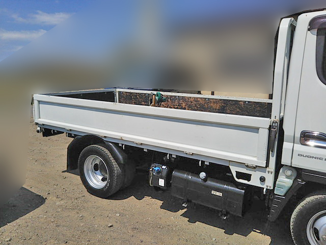 三菱ふそうキャンターガッツ平ボディ小型（2t・3t）[写真05]