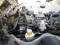 三菱ふそうキャンターアルミバン小型（2t・3t）[写真18]