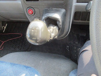 三菱ふそうキャンターアルミバン小型（2t・3t）[写真29]