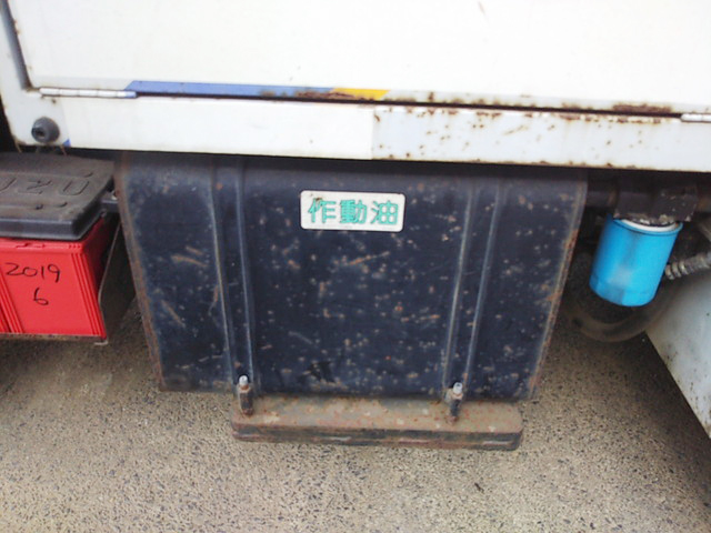 いすゞエルフ高所作業車小型（2t・3t）[写真17]