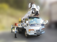 いすゞエルフ高所作業車小型（2t・3t）[写真03]