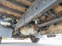 いすゞフォワード平ボディ中型（4t）[写真21]