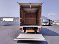 いすゞエルフアルミバン小型（2t・3t）[写真11]