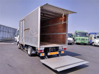 いすゞエルフアルミバン小型（2t・3t）[写真12]