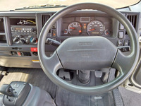 いすゞエルフアルミバン小型（2t・3t）[写真29]