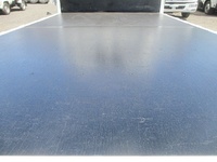 三菱ふそうキャンター平ボディ小型（2t・3t）[写真12]