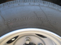 三菱ふそうキャンター平ボディ小型（2t・3t）[写真16]