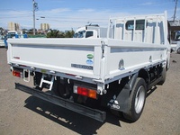 三菱ふそうキャンター平ボディ小型（2t・3t）[写真04]