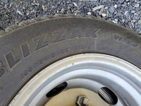 いすゞエルフ平ボディ小型（2t・3t）[写真23]