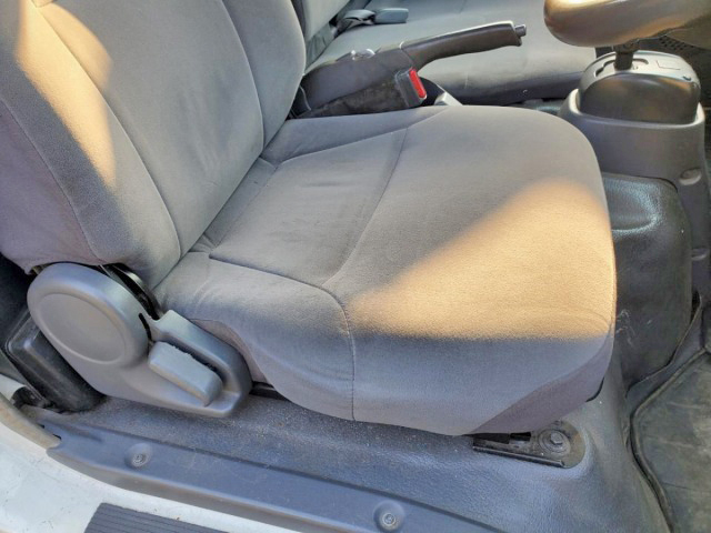 いすゞエルフ平ボディ小型（2t・3t）[写真30]