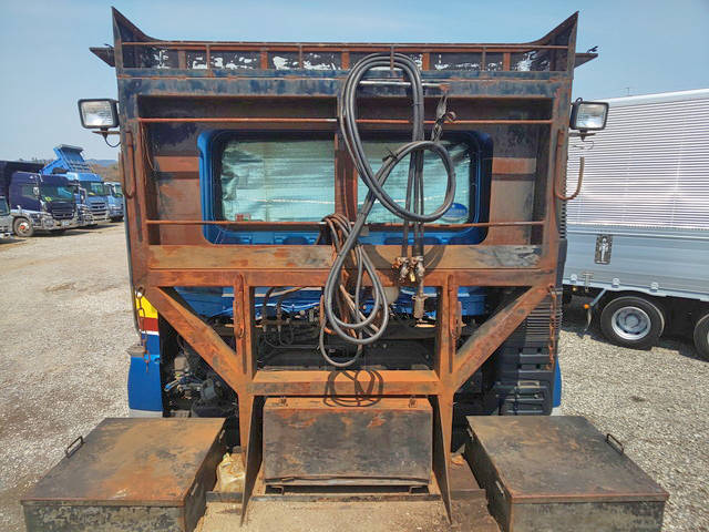 三菱ふそうスーパーグレートトレーラーヘッド（トラクターヘッド）大型（10t）[写真11]