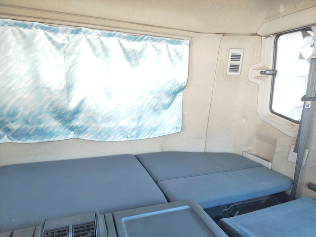 三菱ふそうスーパーグレートトレーラーヘッド（トラクターヘッド）大型（10t）[写真33]