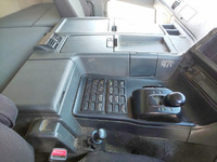 三菱ふそうスーパーグレートトレーラーヘッド（トラクターヘッド）大型（10t）[写真34]