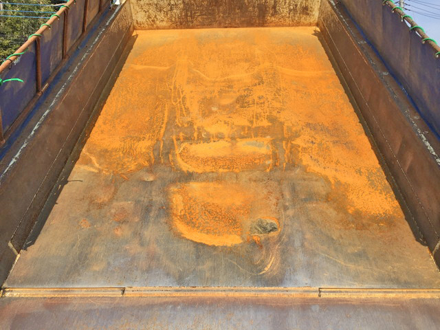 いすゞフォワードダンプ中型（4t）[写真14]