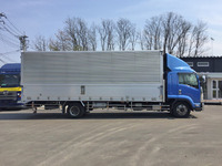 いすゞフォワードアルミウイング増トン（6t・8t）[写真10]